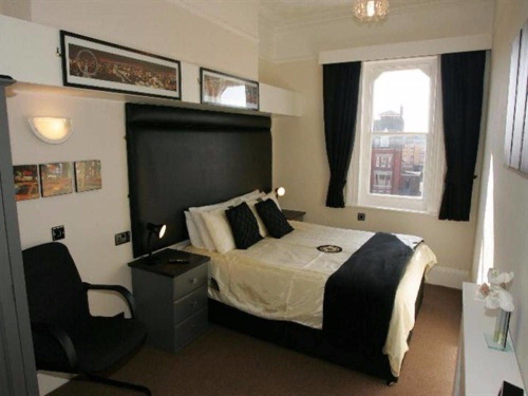 3 Norfolk Square 호텔 그레이트야머스 외부 사진